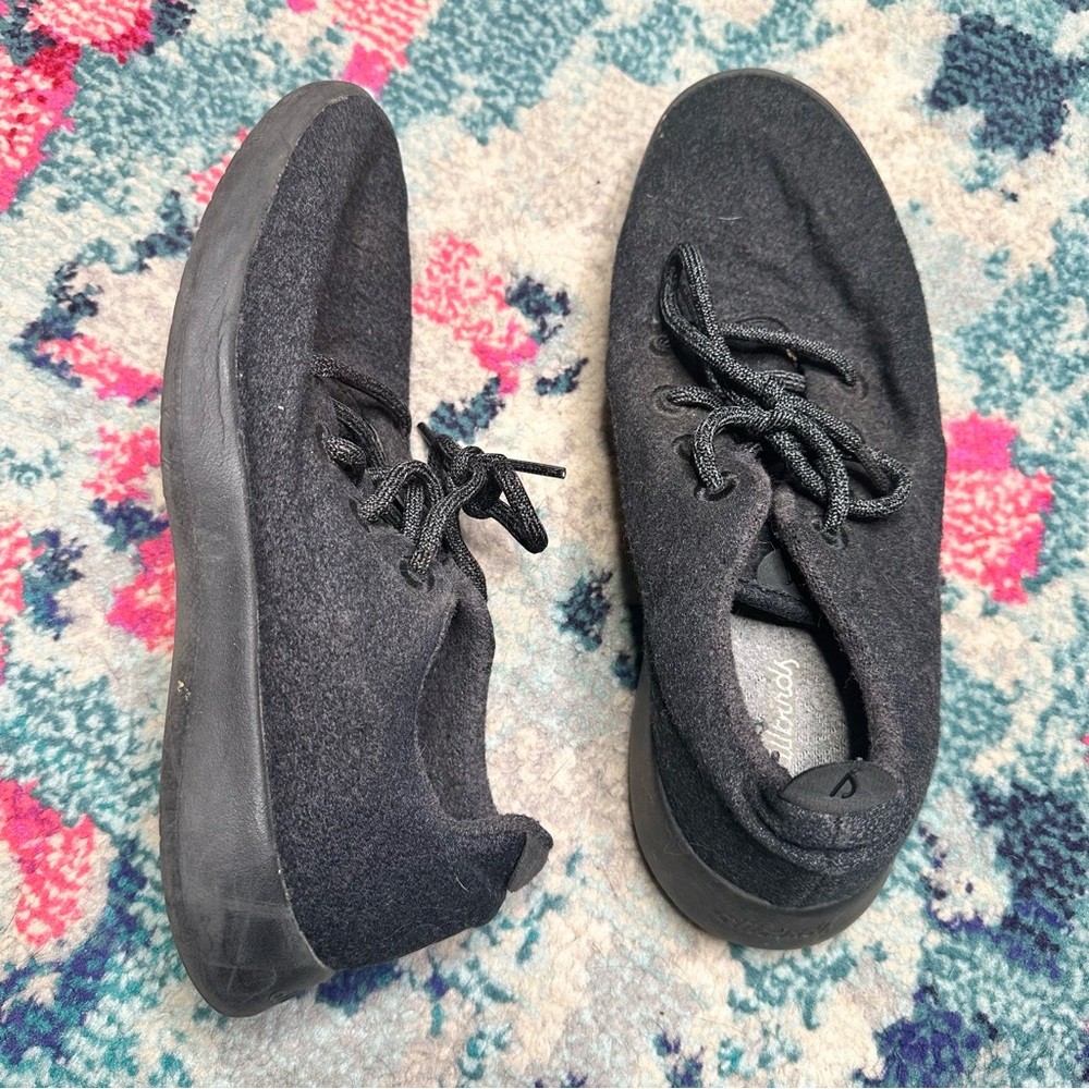 Allbirds Mens Wool Runners in Natural Black
